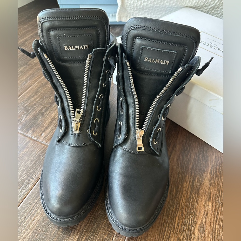 Men’s Balmain zip front Ranger combat boots size 46 (men’s 12)